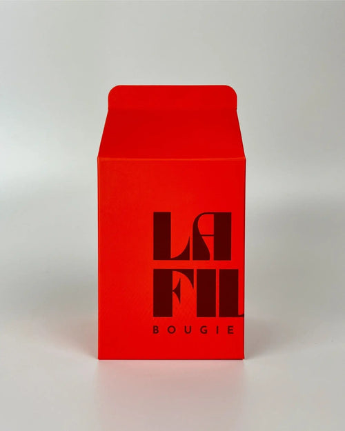 La Fille Bougie & Music scented candle Andalusian Jasmine with a secret playlist, made in Barcelona