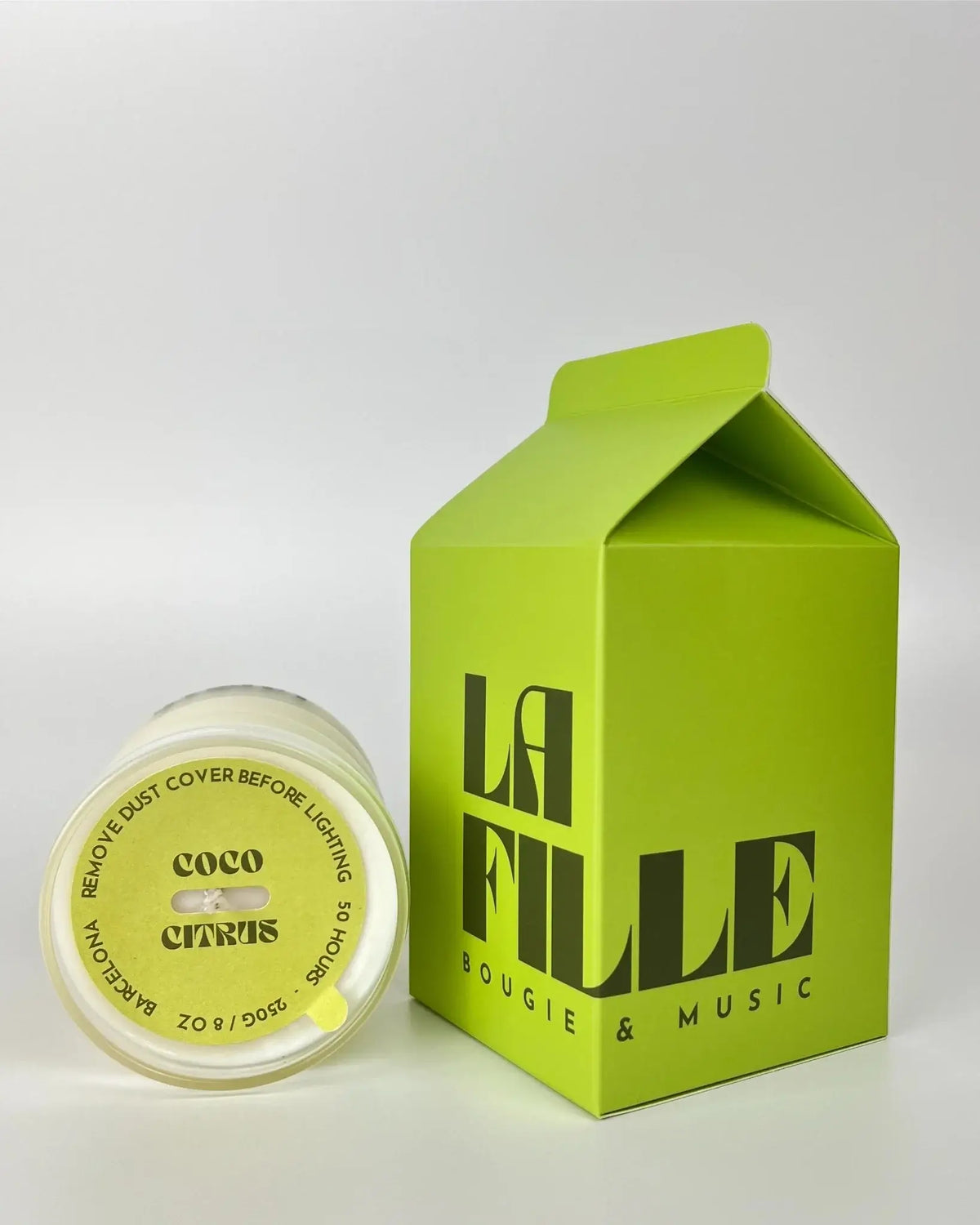 La Fille Bougie & Music scented candle Coco and Agrumes with a secret playlist, made in Barcelona