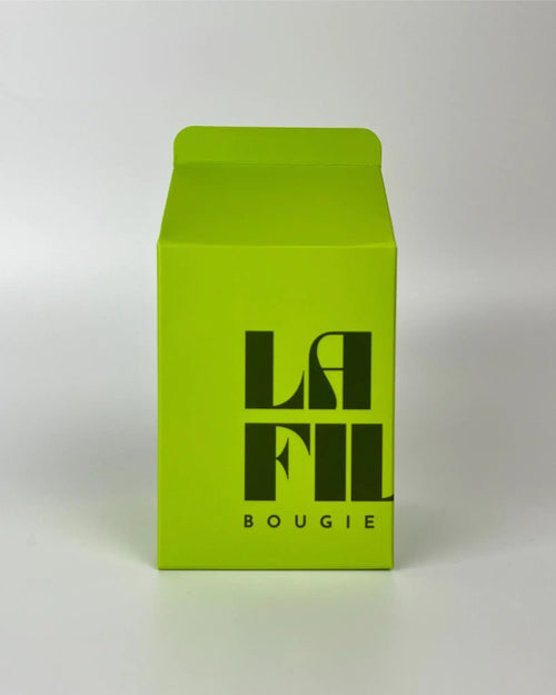 La Fille Bougie & Music scented candle Coco and Agrumes with a secret playlist, made in Barcelona