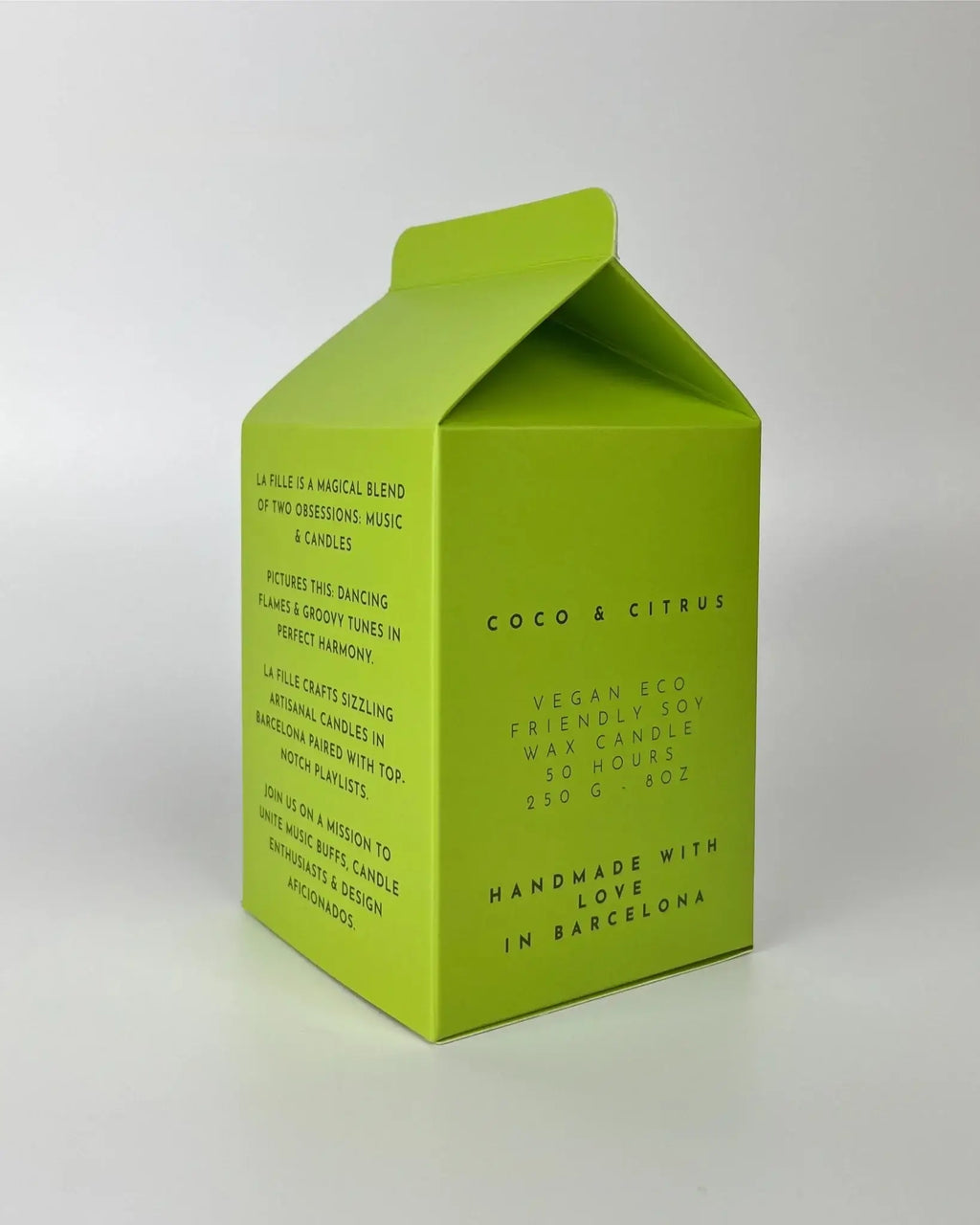La Fille Bougie & Music scented candle Coco and Agrumes with a secret playlist, made in Barcelona