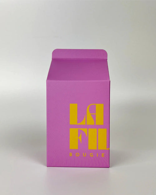 La Fille Bougie & Music scented candle Fig with a secret playlist, made in Barcelona