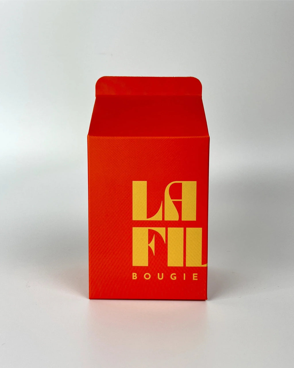 La Fille Bougie & Music scented candle Orange Blossom with a secret playlist, made in Barcelona