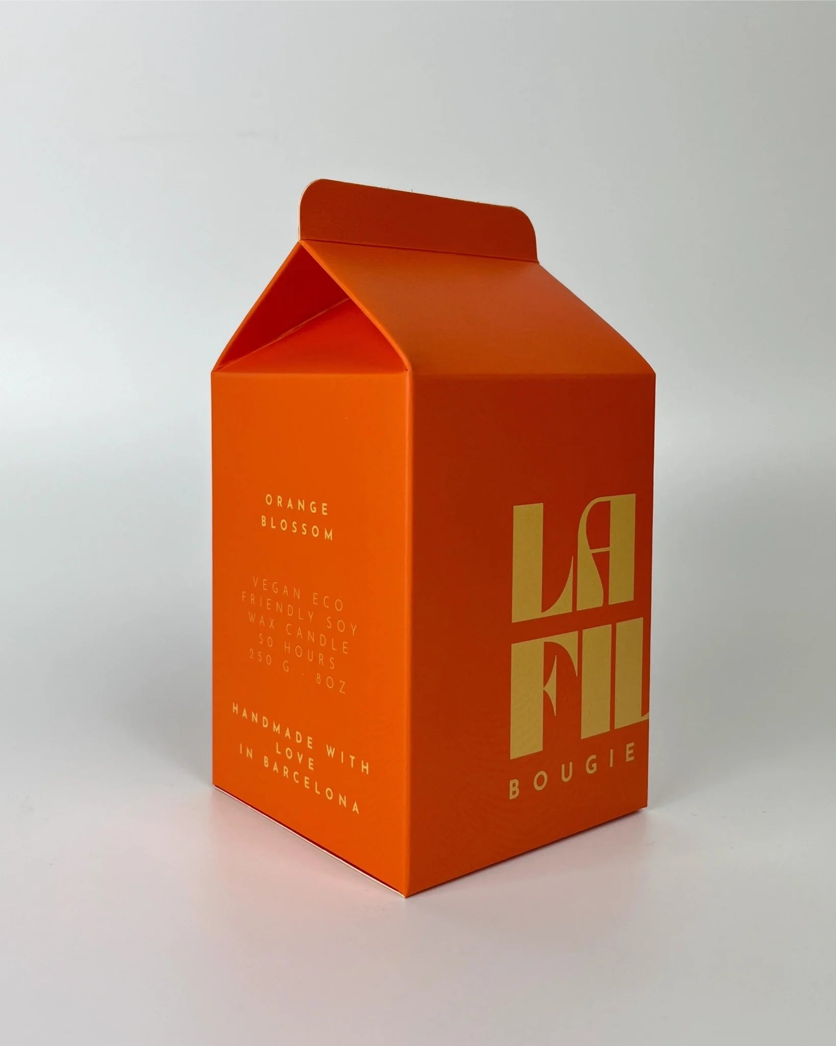 La Fille Bougie & Music scented candle Orange Blossom with a secret playlist, made in Barcelona